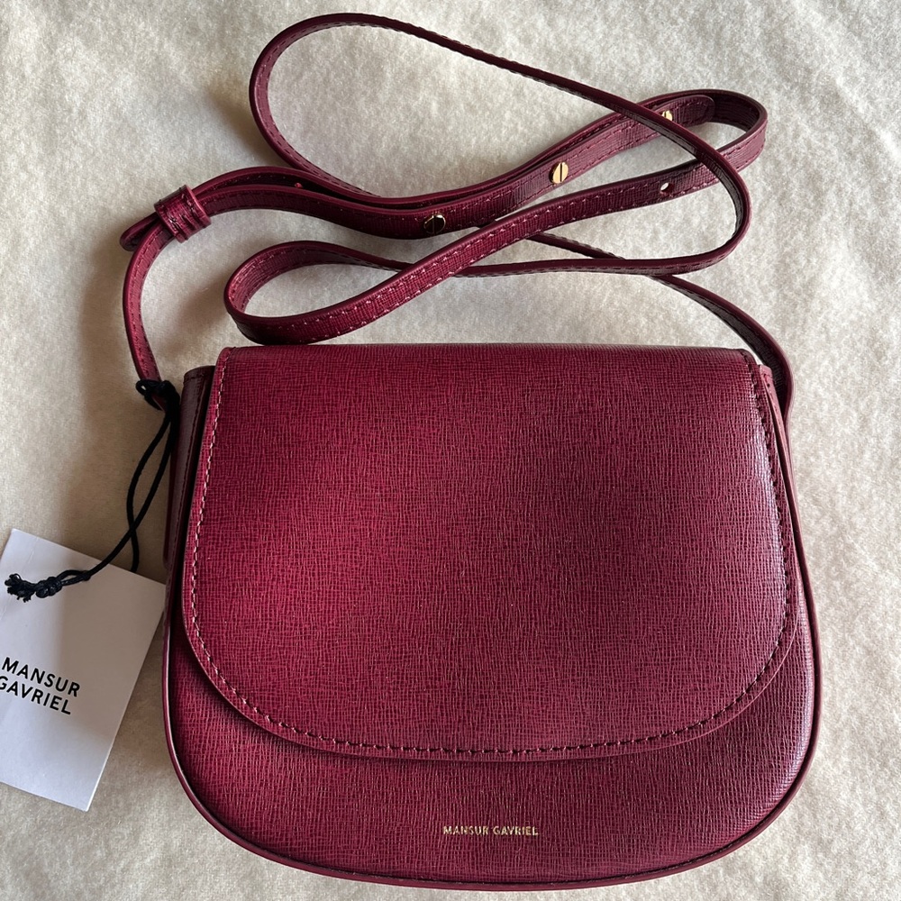 Small Classic Crossbody